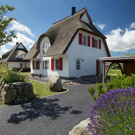 Holiday home Schilfrohrsaenger 26 *
